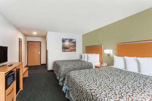 Days Inn by Wyndham West Yellowstone image 6